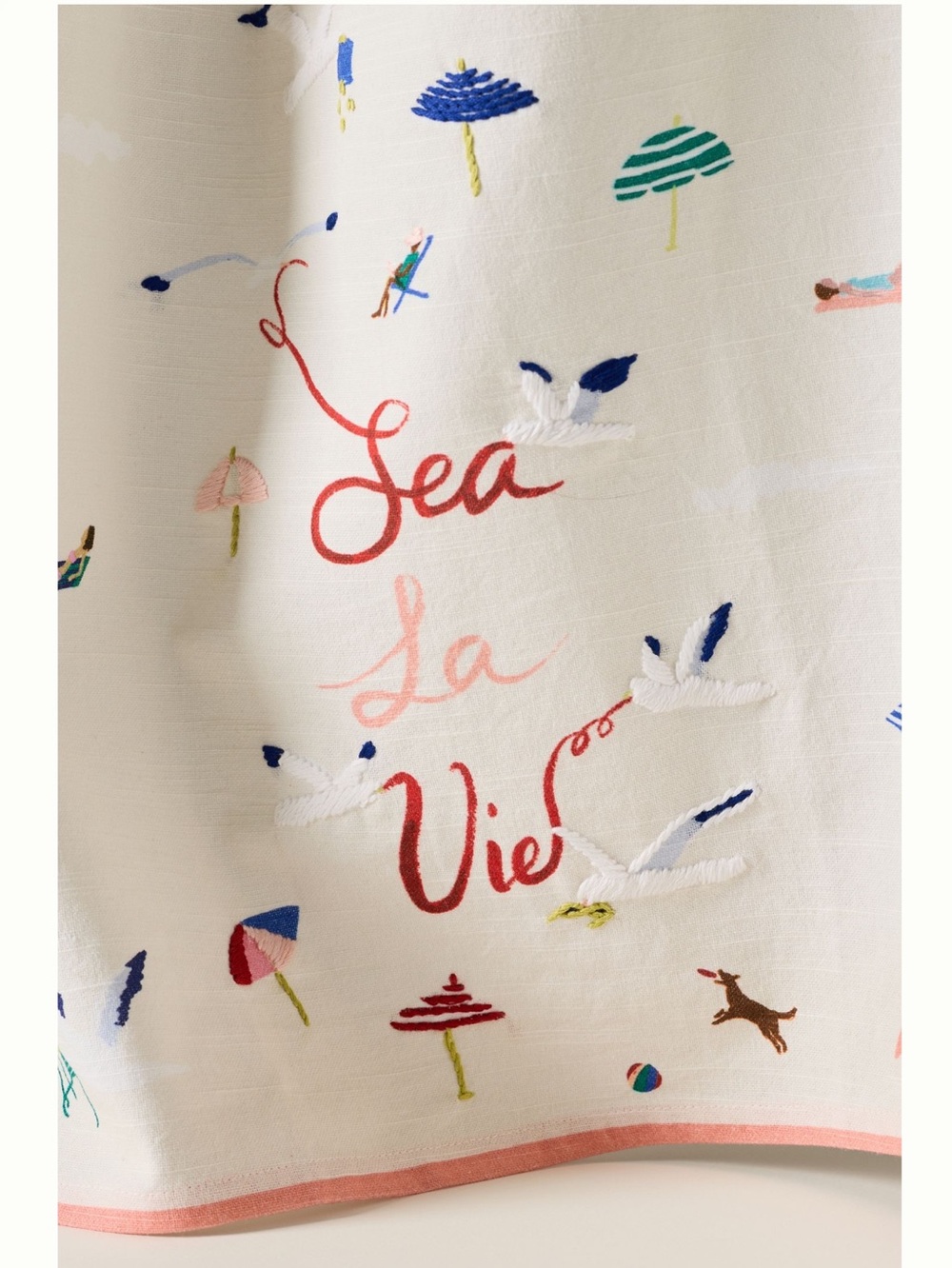 ⛱️Anthropologie Embroidered Dish Towel Seagull Beach Umbrella Dog Coastal Sea